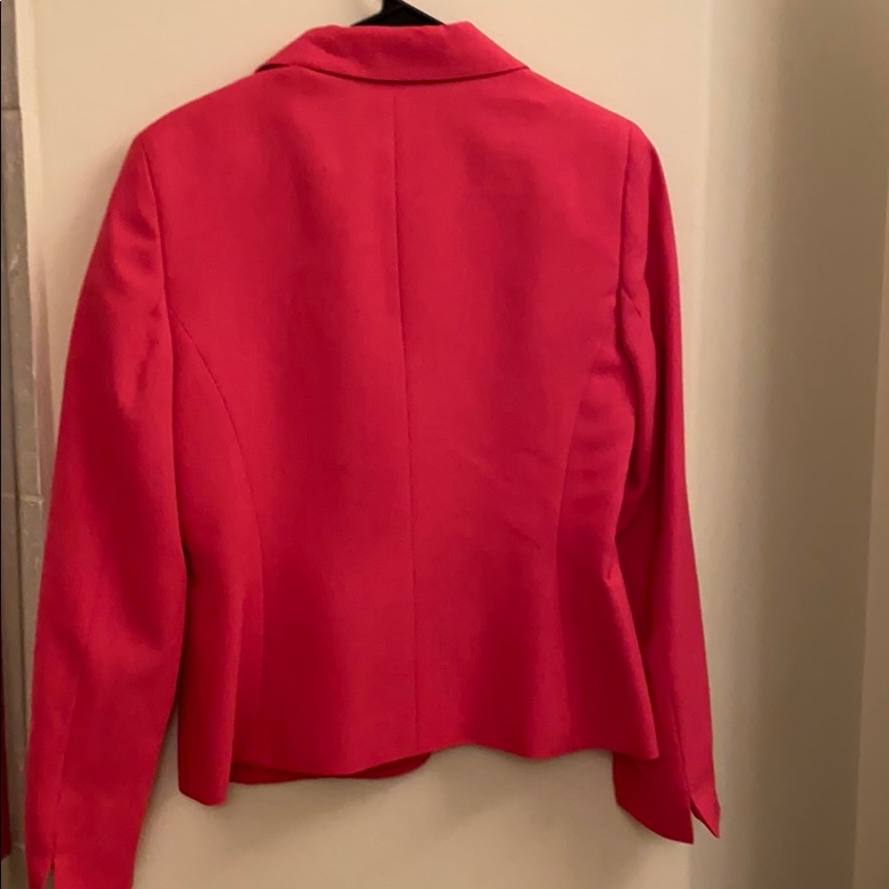 Blazer - Picture 3 of 3